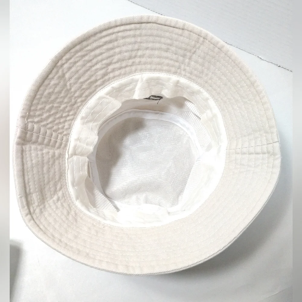 Bucket Hat Embroidered Letter P Beige Cotton Canvas Child Size